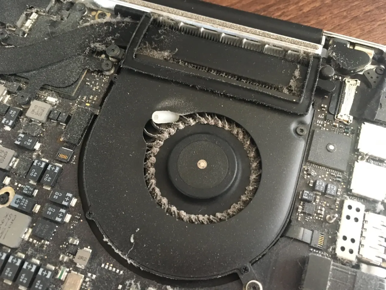 MacBook Fan Problemleri Teknik İnceleme