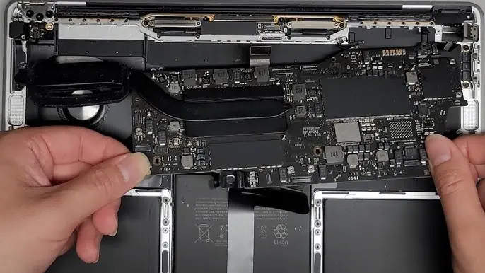 A2159 ve A2251 MacBook Pro Teknik Servis